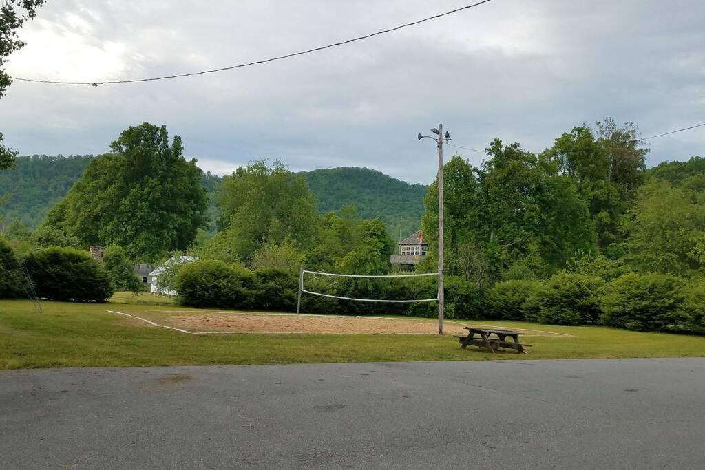 Barnardsville Country Mountain Escape! 빌라 외부 사진